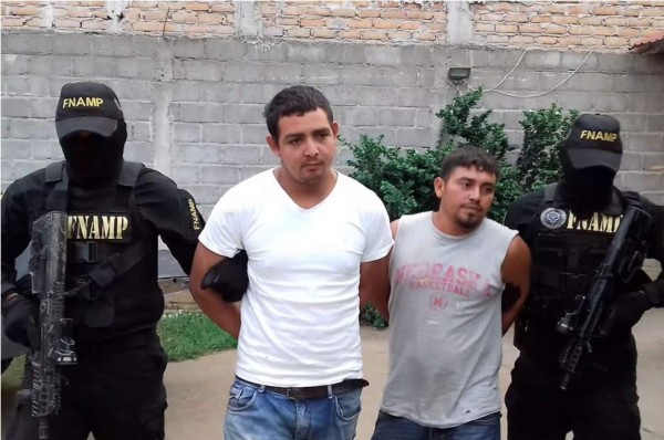 Capturan a dos supuestos miembros de la banda criminal 'Los Espinozas'