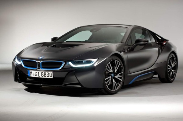 BMW retira los retrovisores de sus autos por cámaras