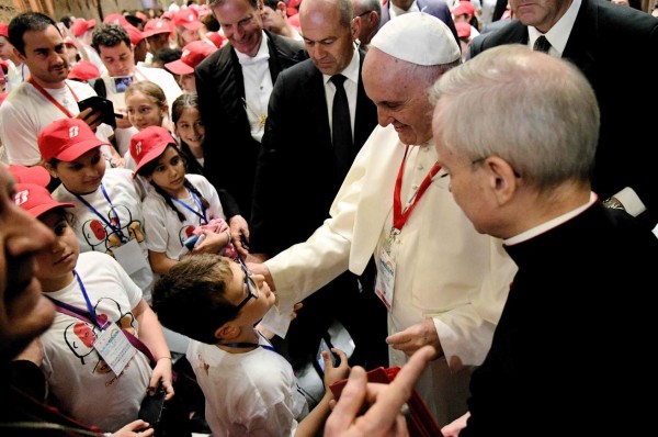 'Los inmigrantes no son peligrosos, están en peligro': Papa Francisco