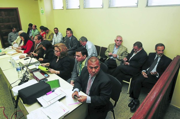 Corte ratifica proceso contra exdirectivos del Seguro Social de Honduras