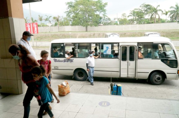 Sinager deberá autorizar si el transporte opera al 100%