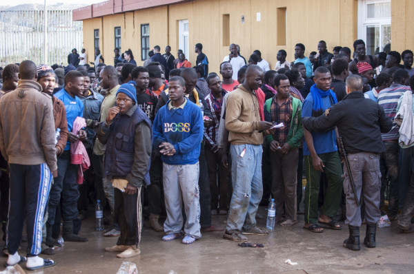Unos 500 inmigrantes entraron al enclave de Melilla