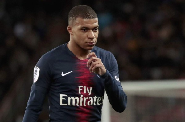 El PSG emite comunicado sobre futuro de Mbappé