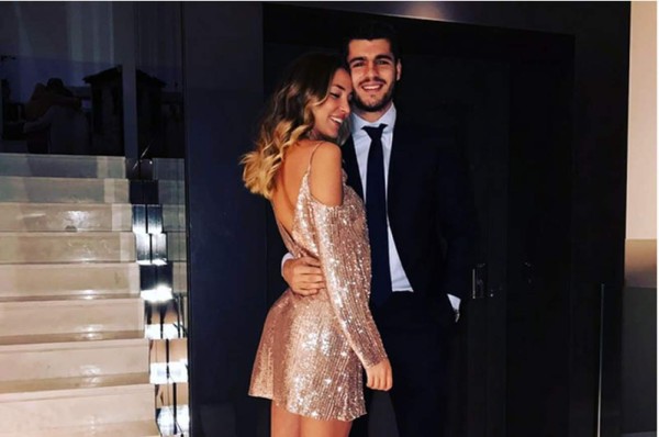 Álvaro Morata interrumpe el show de un mago para pedir matrimonio a su novia