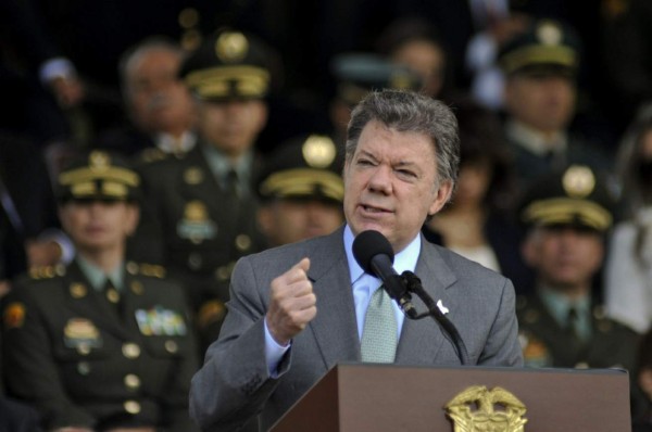Santos anuncia que rehenes de las Farc serán liberados el próximo sábado