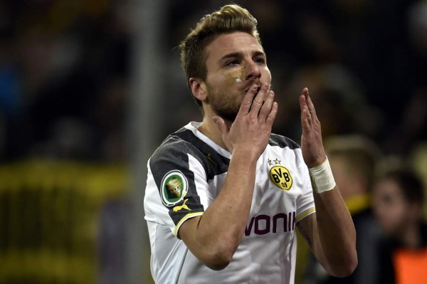 Borussia Dortmund avanza a cuartos de la Copa alemana