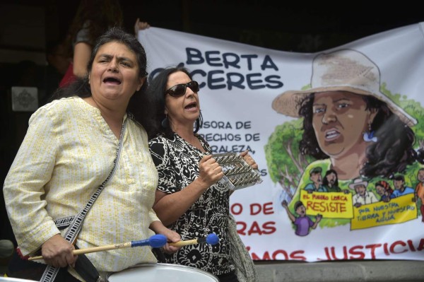 Protestas en Ecuador por asesinato de ambientalista hondureña