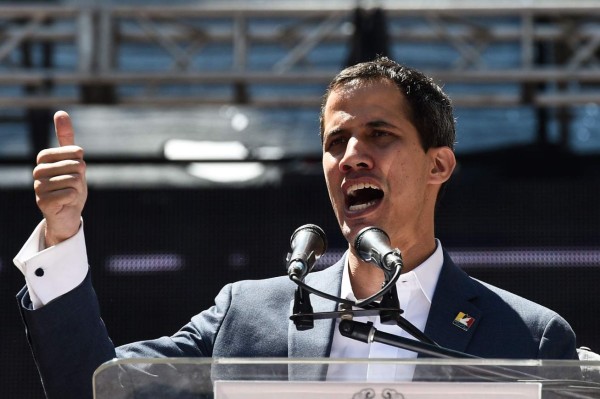 Guaidó anuncia nueva directiva de filial de PDVSA en EEUU