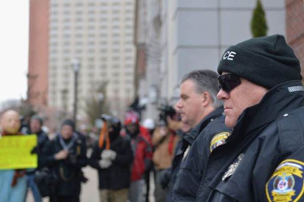 Estado de emergencia en Ferguson por temor a disturbios