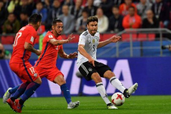 Chile y Alemania empatan 1 a 1 en la Copa Confederaciones