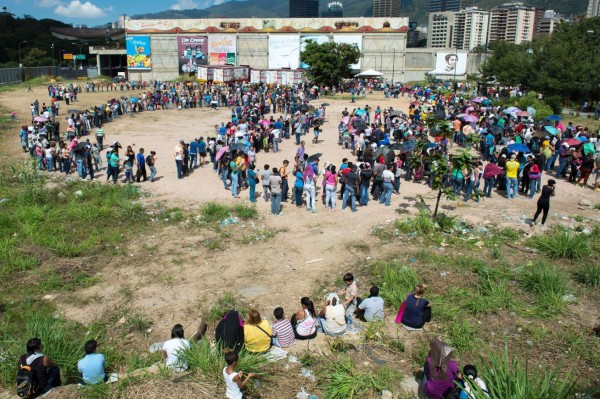 Crisis: Venezolanos tienen comida solo para 45 días