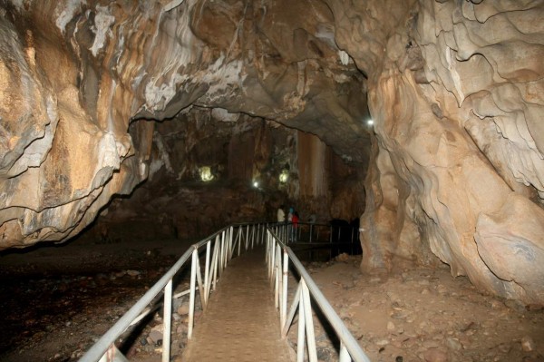 Invierten más de 8 millones en el parque de las Cuevas de Talgua