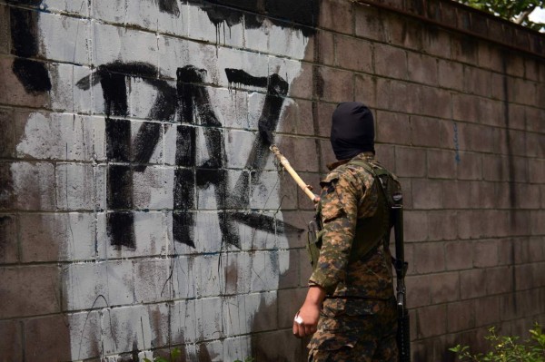 El Salvador reduce homicidios tras ofensiva antipandillas