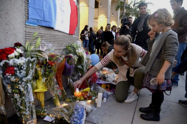 Identifican a uno de los terroristas de París