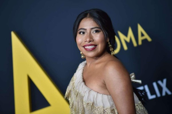 Yalitza Aparicio protagoniza campaña de Dior