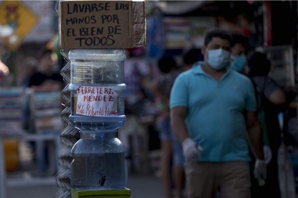 Hombre cae muerto en mercado de Nicaragua y causa alarma por coronavirus