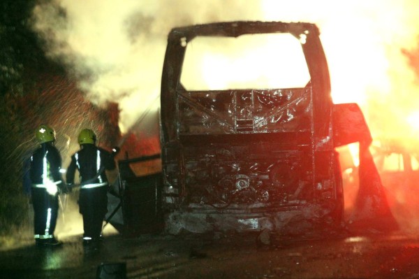 Suben a 24 los muertos por choque carretero en México