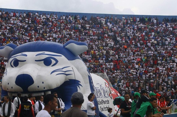 Exfutbolista revela supuesto arreglo en partido del Olimpia