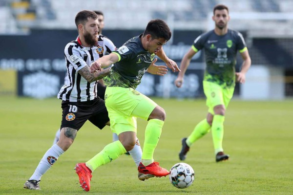 Video: Jonathan Rubio se luce con golazo en la segunda división de Portugal