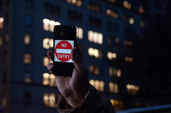 Apple: 'Desbloquear el iPhone sería malo para EUA”
