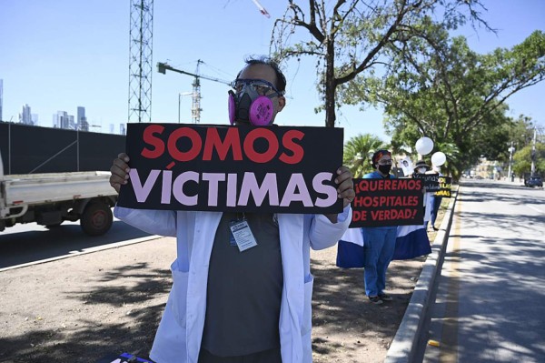 Honduras ha perdido unos 70 médicos y 38 enfermeras por la covid-19