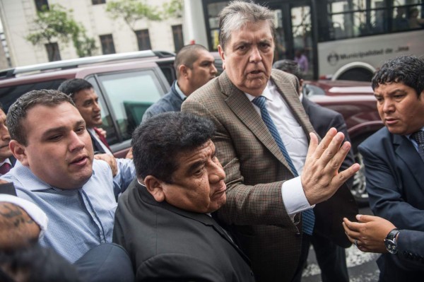 El expresidente peruano Alan García está 'muy grave', informa ministra