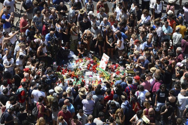 Terroristas planeaban 'atentados de mayor alcance' en Barcelona