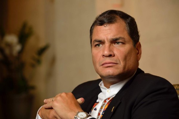 Correa alerta sobre planes 'golpistas' contra su Gobierno