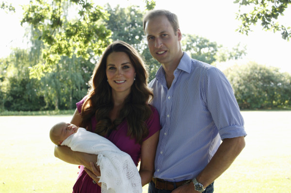 Hijo de duques de Cambridge será bautizado el 23 de octubre