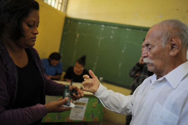 Cierran las votaciones generales en Honduras