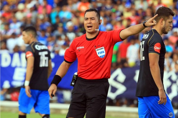 Héctor Rodríguez será castigado por Comisión de Arbitraje de Honduras