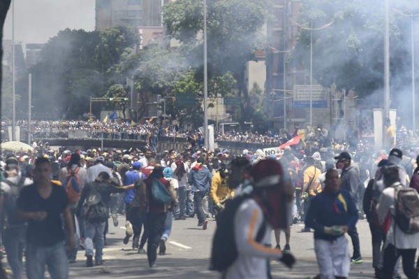 Oposición convoca nueva jornada de protestas en Venezuela