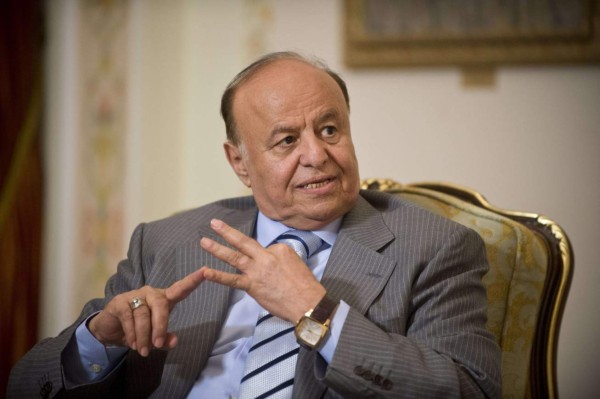 Renuncia el presidente de Yemen junto a su Gabinete