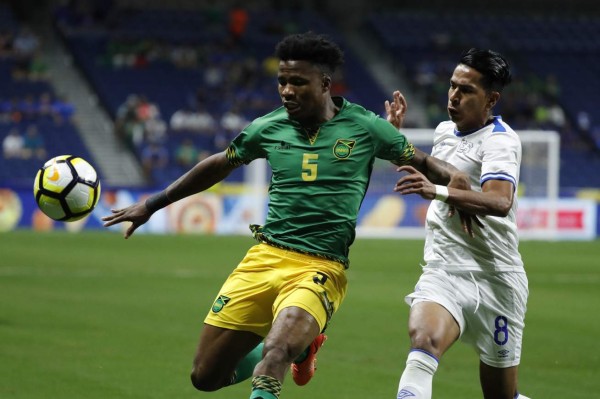 Jamaica y El Salvador se clasifican a cuartos de final del Grupo C