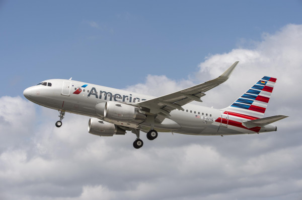 American Airlines habilita servicio de registro en línea