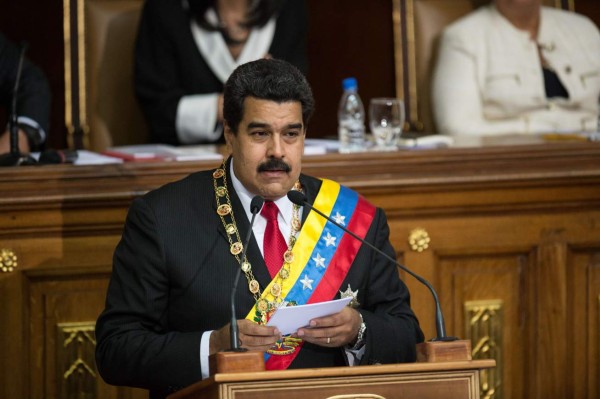 Maduro anuncia aumento del salario mínimo y un sistema cambiario de tres mercados