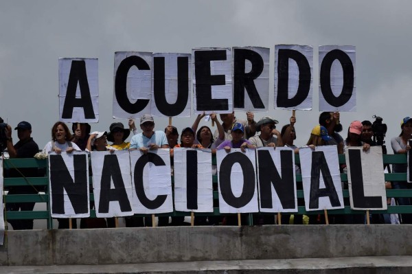 Oposición venezolana cumple tres meses de protestas