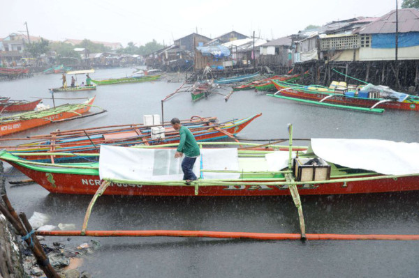 Filipinas estima más de 10 mil muertos tras el paso del tifón Haiyan