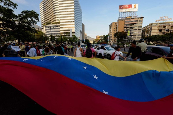 Honduras manifiesta su preocupación por crisis en Venezuela