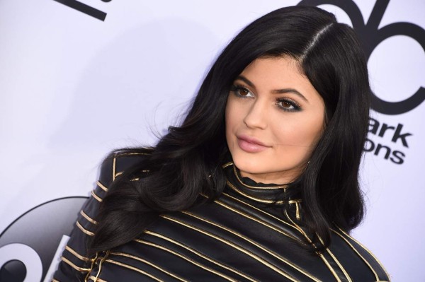 Kylie Jenner se siente acosada por sus empleados  