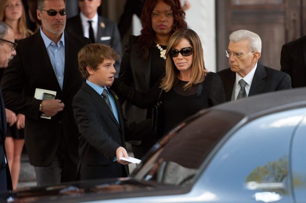 Estrellas despiden a Joan Rivers en un funeral íntimo y privado