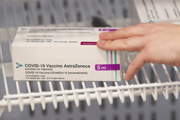 Las dudas con AstraZeneca siembran el miedo por la vacunación en América