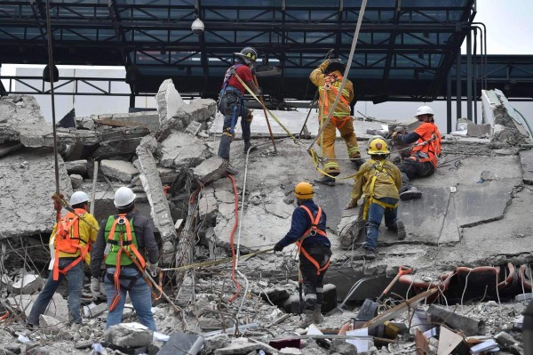 Video: Los rescates más angustiantes tras la pesadilla del terremoto