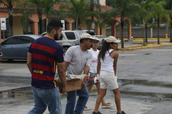 ¡Choloma, arriba! ciudadanos hacen jornada de limpieza y oración