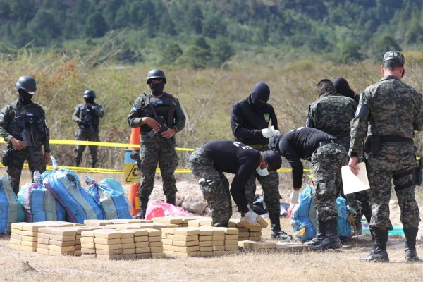 Honduras destruye 713 kilos de cocaína