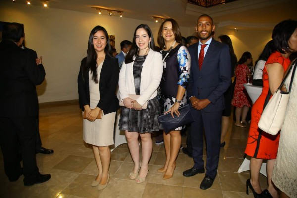 Cóctel de bienvenida﻿ en la Embajada de EEUU 