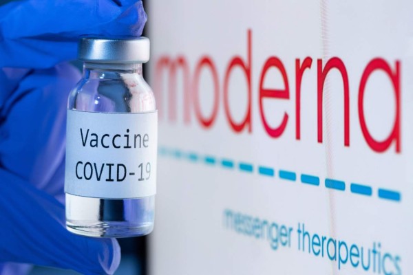 Moderna impulsa esperanzas de tener una vacuna en diciembre