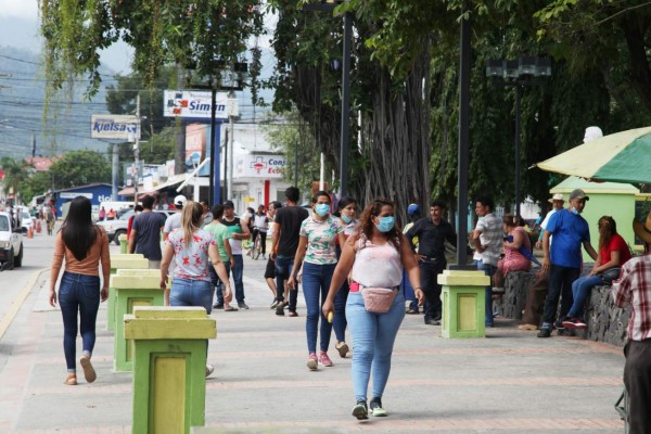 Los casos de COVID-19 van en aumento, advierte epidemiólogo