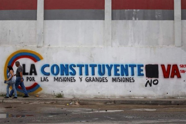 Oposición venezolana da últimos toques a plebiscito