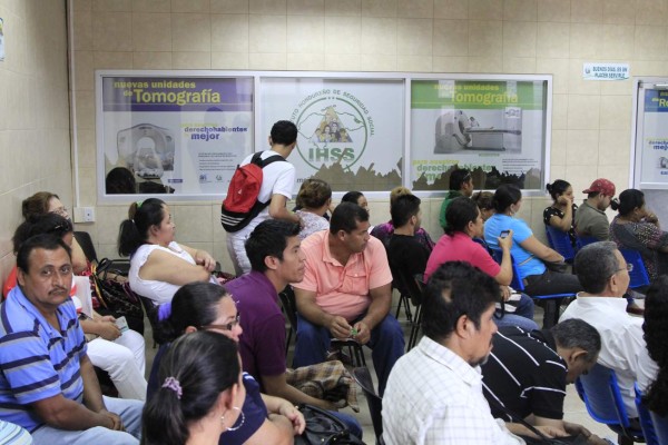 Crítica situación sufren pacientes en el Seguro Social de San Pedro Sula